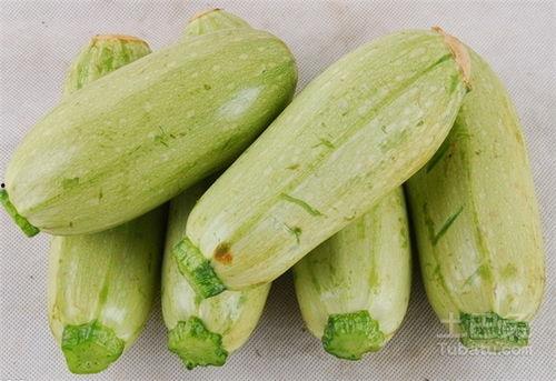 吃瓜吃太多照片,揭秘吃瓜群众背后的故事